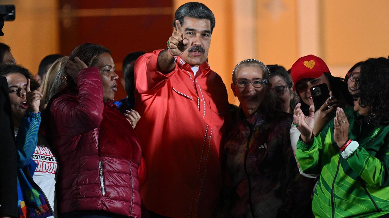 Umstrittene Wahlen in Venezuela: Wahlrat spricht Maduros Partei Wahlsieg zu