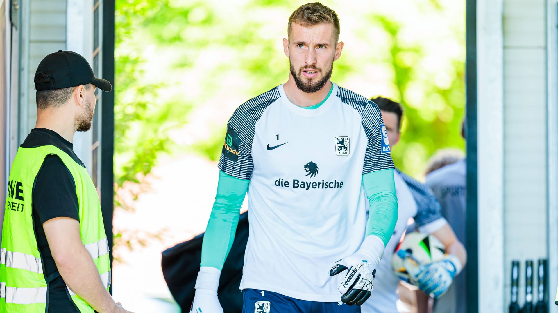 Marco Hiller: Der Torhüter spielt seit seinem elften Lebensjahr für 1860 München.