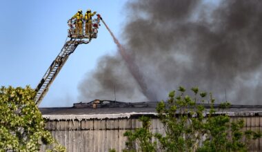 Großbrand in Dresden-Großzschachwitz gelöscht | MDR.DE