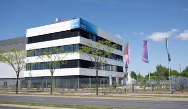 Knapp 100 Millionen Euro: Jenoptik eröffnet neue Hightech-Fabrik in Dresden