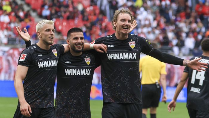 Netzreaktionen zum VfB Stuttgart: Fans feiern Super-Sturm: „Schwäbische Messi, Suarez, Neymar“