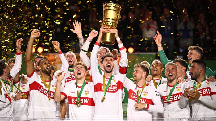 Finale in Berlin: Lange Party-Nacht: VfB mit Cup-Triumph gegen Arminia-Helden