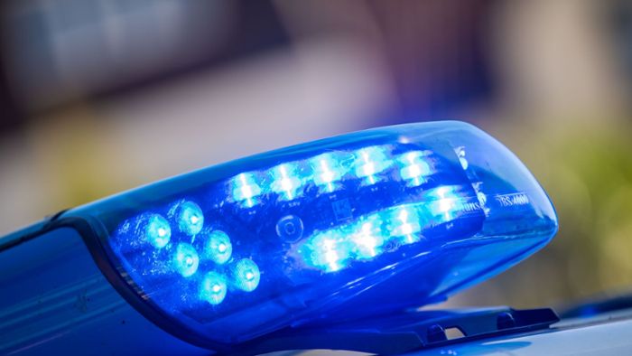 Leinfelden-Echterdingen: 43-Jähriger belästigt Jugendliche in Bus