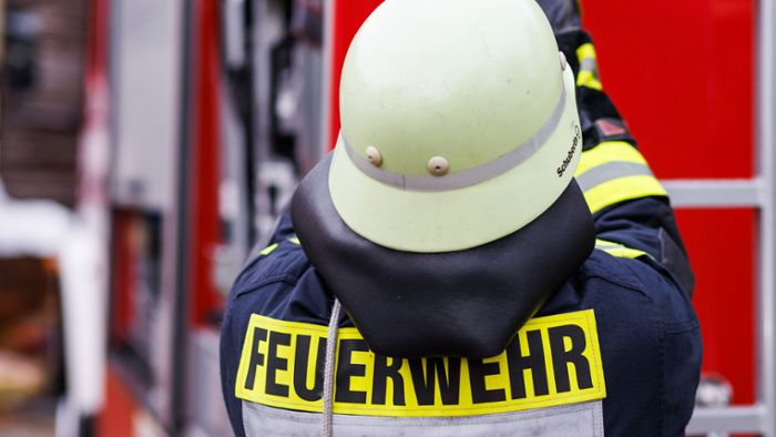 Brand in Filderstadt: Vier Menschen bei Feuer in Mehrfamilienhaus verletzt