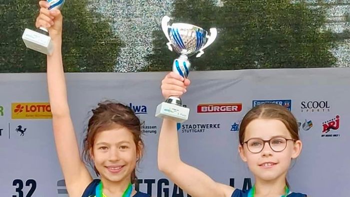Gerlingen: Laufschlümpfe rocken Stuttgart-Lauf!