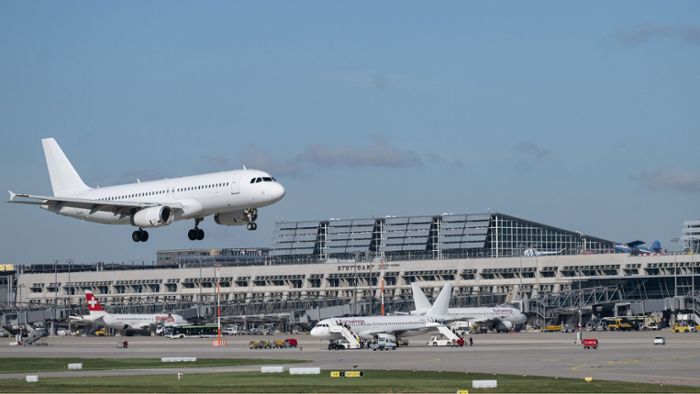 Durchstarter am Flughafen Stuttgart: Flugzeug muss Landeanflug wiederholen
