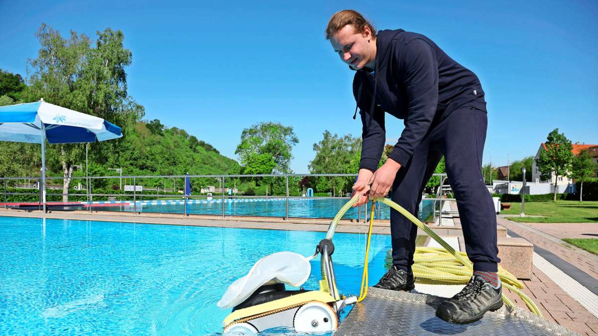 Freibadsaison im Kreis Esslingen: Wie sieht es mit der Sicherheit im Becken aus? - Kreis