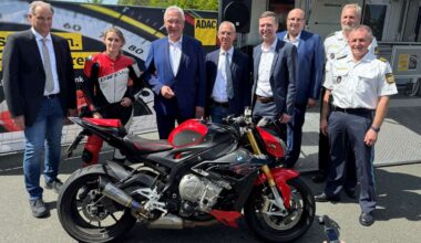Bei der Kathi in Aufseß: Minister startet Aktion gegen Motorradlärm - Bayreuther Land
