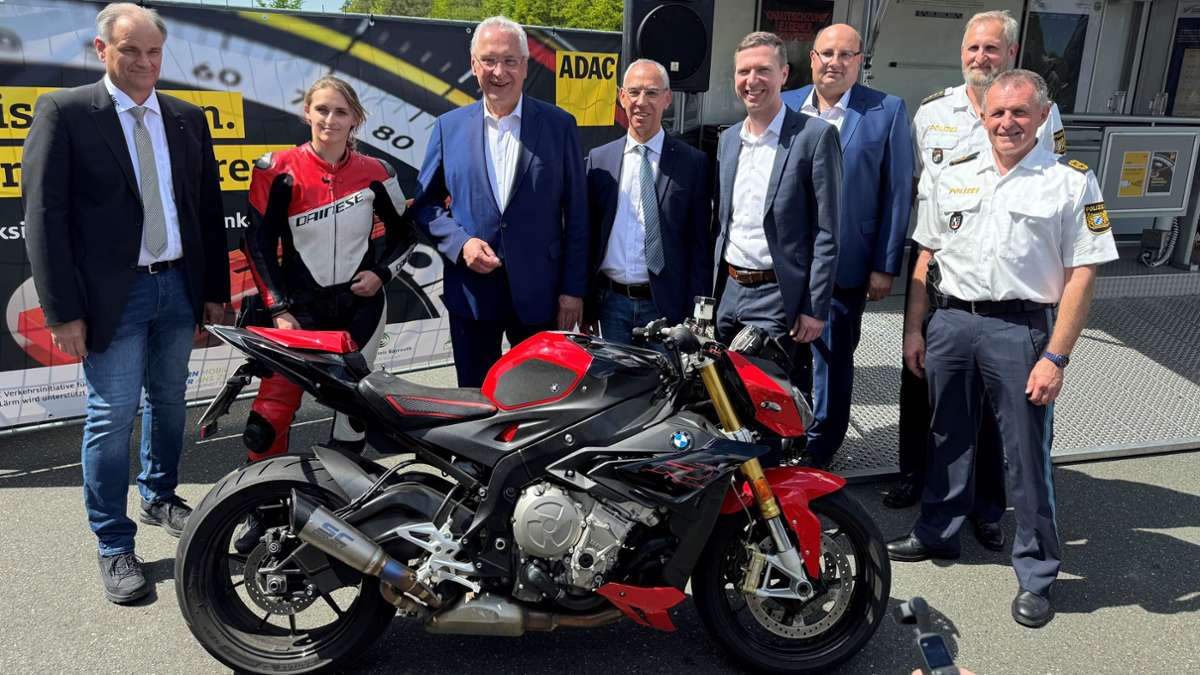 Bei der Kathi in Aufseß: Minister startet Aktion gegen Motorradlärm - Bayreuther Land