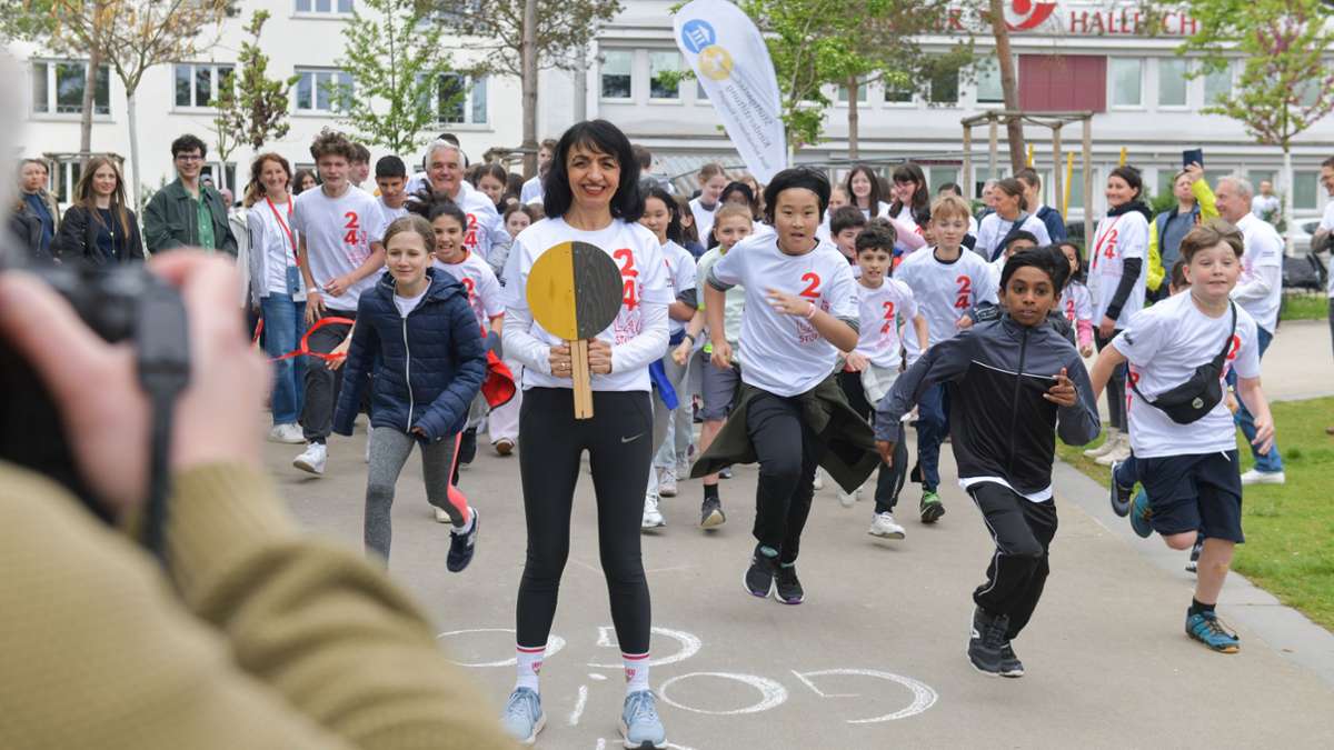Mit neuer „Schul-Challenge“: Mehr Anmeldungen denn je für den 24-Tage-Lauf für Kinderrechte