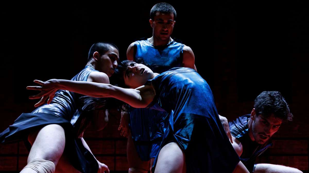 Gauthier Dance zündet „Fireworks“: Zehn Tanz-Raketen feiern Theaterhaus-Jubiläum - Kultur