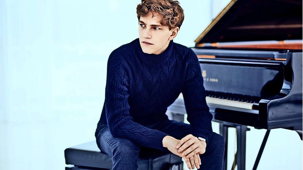 Pianist Jan Lisiecki in Stuttgart: Chefsache des Solisten