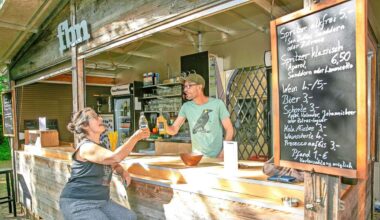 Sommergastronomie in Esslingen: Sommerbar mit DJs – Das Fuenfbisneun lockt neue Gäste in den Merkelpark - Esslingen