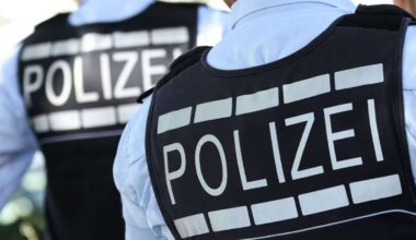 Staatsschutz ermittelt in Stuttgart: „Hitlergruß“ auf offener Straße gezeigt