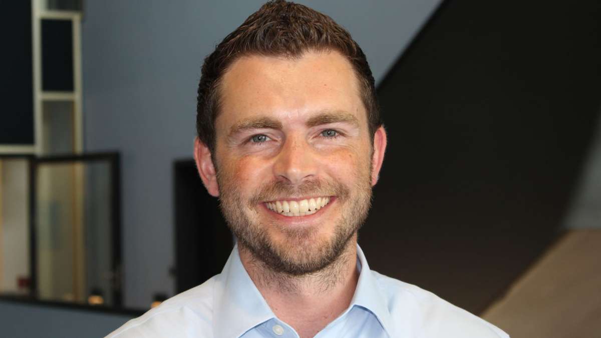 Hübscher Politiker im Kreis Esslingen: Dennis Birnstock ist der Schönste in Deutschland – und so bescheiden - Kreis