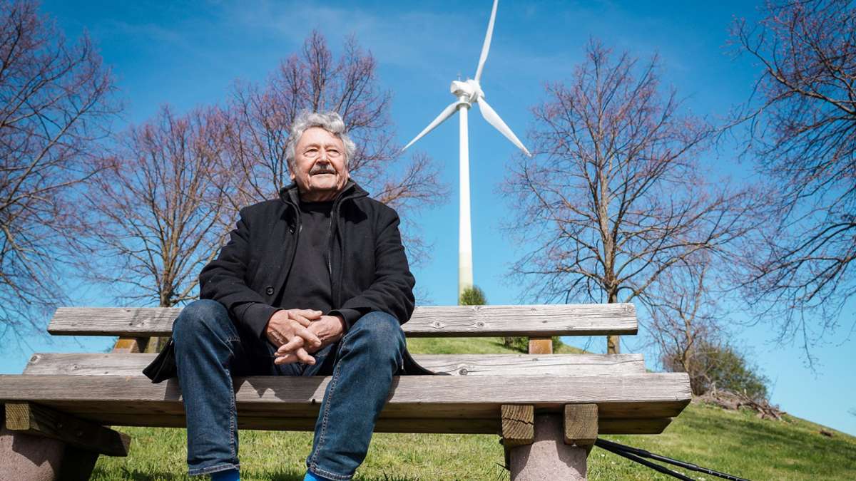 Grüner Heiner in Stuttgart: Hausmeister Heiner sagt seinem Windrad bald Adieu