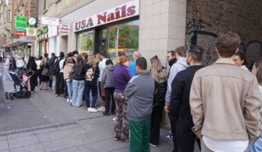 Neuer Pop-up-Imbiss: Lange Schlange zum Start: im Stuttgarter Osten gibt’s jetzt „Hotdogle“