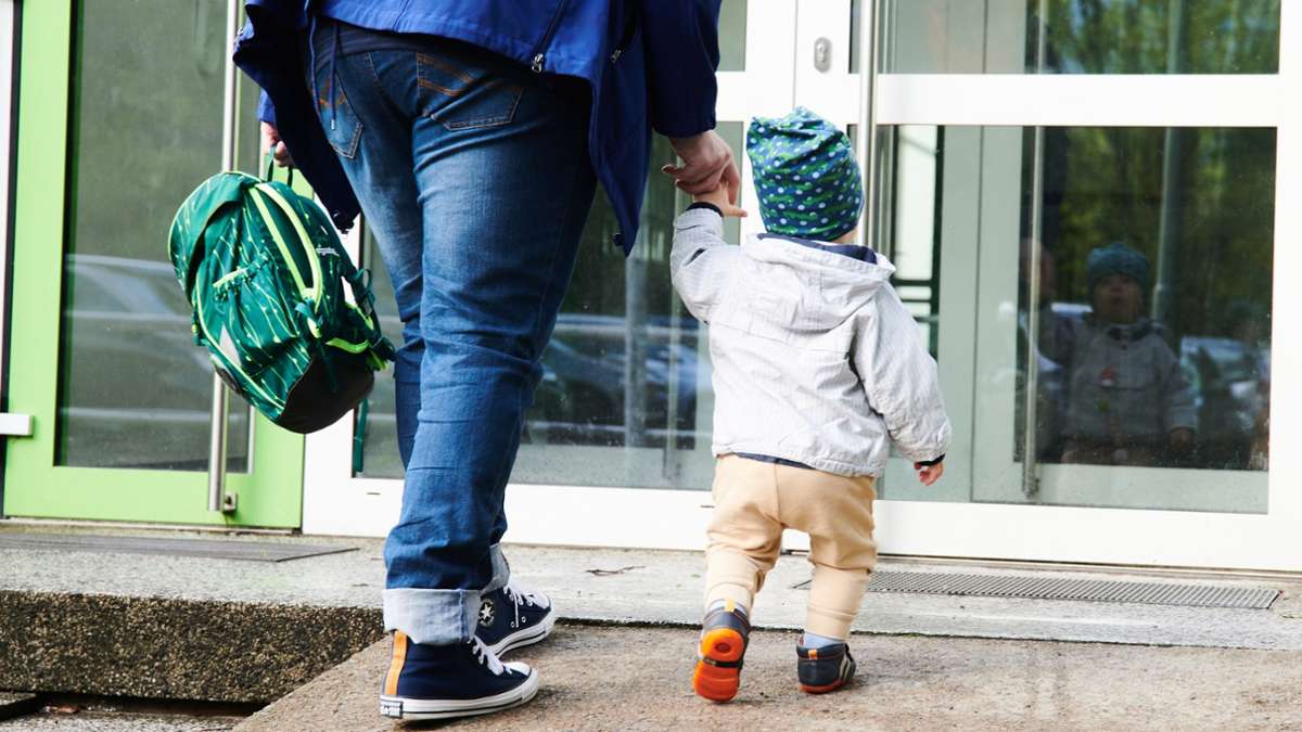 Freie Betreuungsplätze in Stuttgart: Tagesmütter kritisieren – „Eltern fühlen sich unter Druck gesetzt“