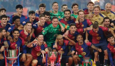 Die Mannschaft des FC Barcelona feiern den Gewinn der La Liga in Spanien.
