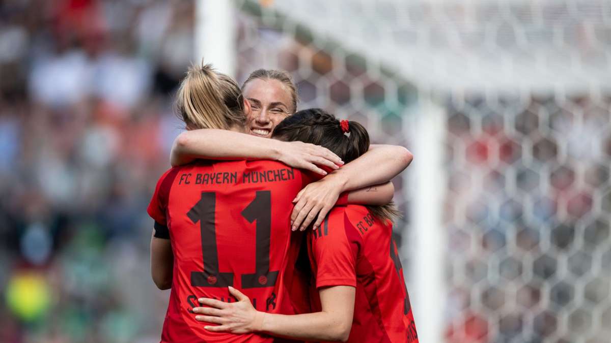 Pokal-Finale in Köln: 4:2 gegen Bremen: Bayern-Frauen machen Double perfekt - News