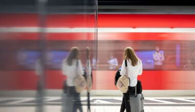 S-Bahnverkehr Stuttgart: Bauarbeiten und defektes Signal bringen alle Linien aus dem Takt
