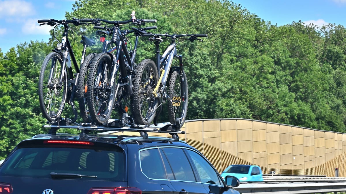 Fahrrad auf der Autobahn – Polizei ermittelt nach Unfall