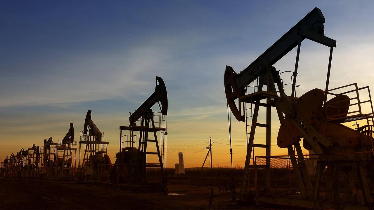 Ölpreisverfall: Wenn die OPEC streitet, freuen sich die Autofahrer
