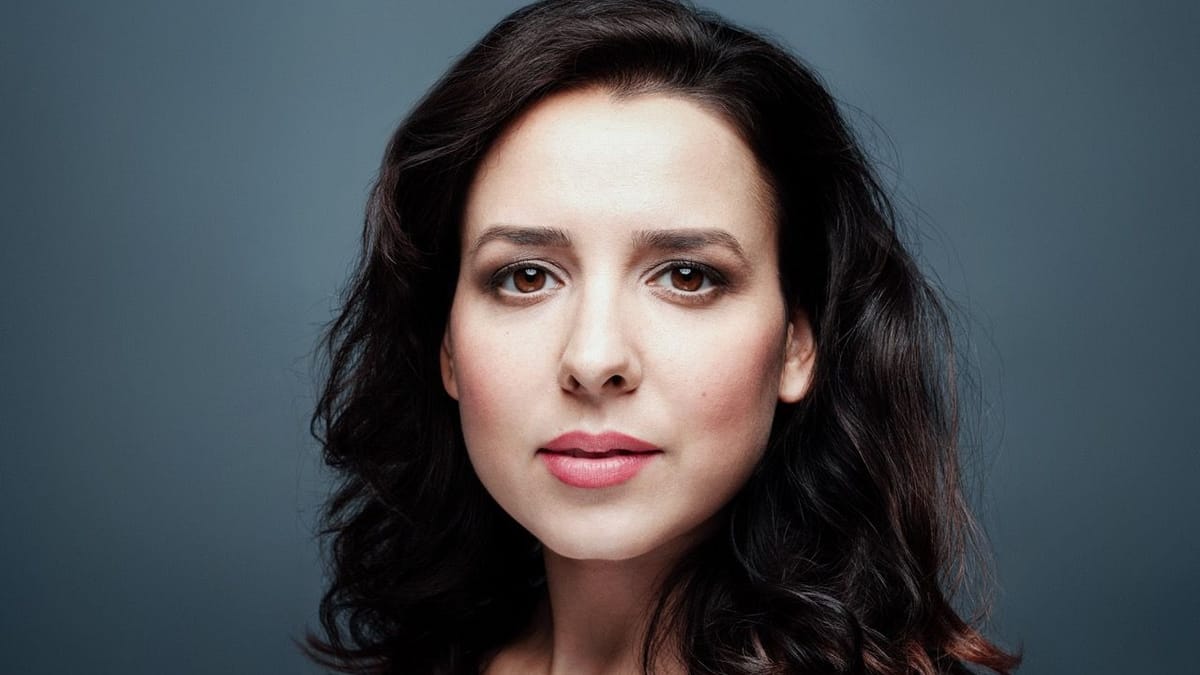 TV-Moderatorin Whitney outet sich live im Sat.1-"Frühstücksfernsehen"
