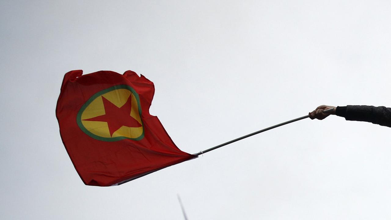 Verbotene kurdische Arbeiterpartei PKK gibt Auflösung bekannt
