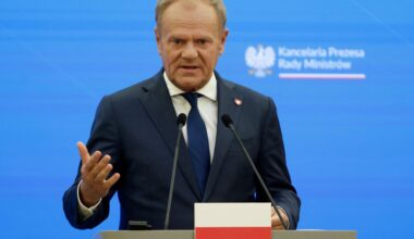 Merz bei Macron in Paris: Deutschland und Frankreich werden stärker bei Verteidigung kooperieren - Tagesspiegel