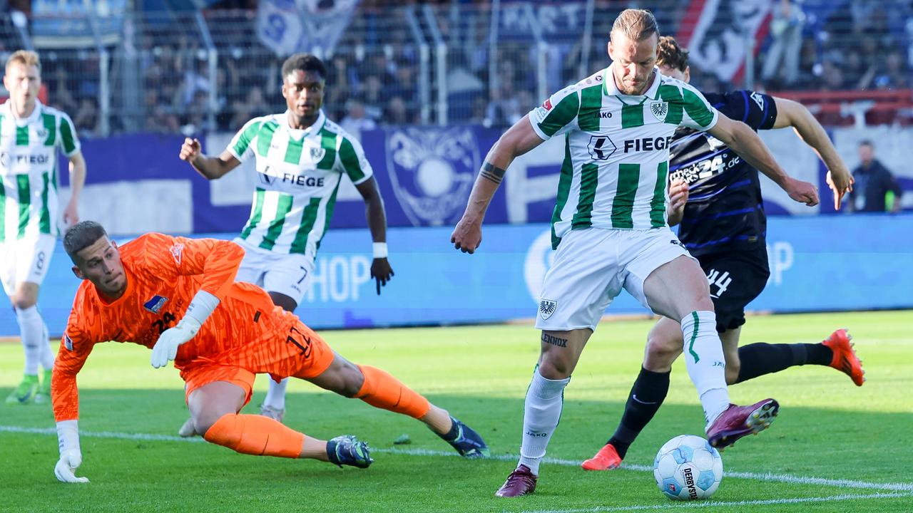 Hendrix' Hacke lässt Preußen Münster gegen Hertha BSC jubeln