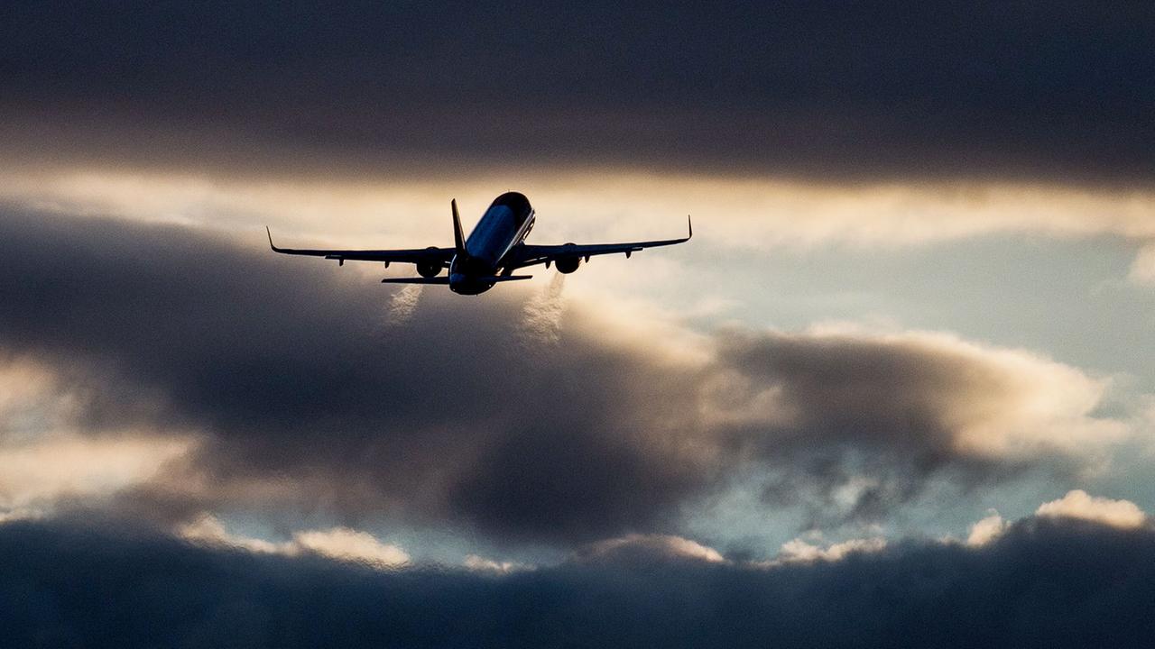 Berlin Brandenburg: Umweltbundesamt: Flughafen BER verursacht erhöhte Konzentration von Ultrafeinstaub-Partikeln