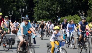 Brandenburg Berlin: ADFC-Sternfahrt am Sonntag in Berlin: Viele Sperrungen für Autofahrer