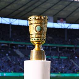Der DFB-Pokal im Berliner Olympiastadion (imago images/Picture Point LE)