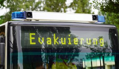 Brandenburg Berlin: Potsdam-Mittelmark: Entschärfung von Weltkriegsbombe in Teltow betrifft auch Berliner