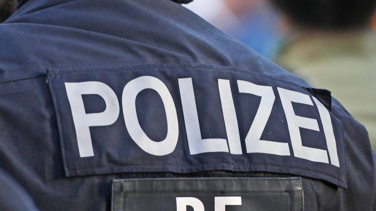 Berlin: Polizei nimmt 16-Jährigen wegen Nazi-Schmierereien in Berlin fest