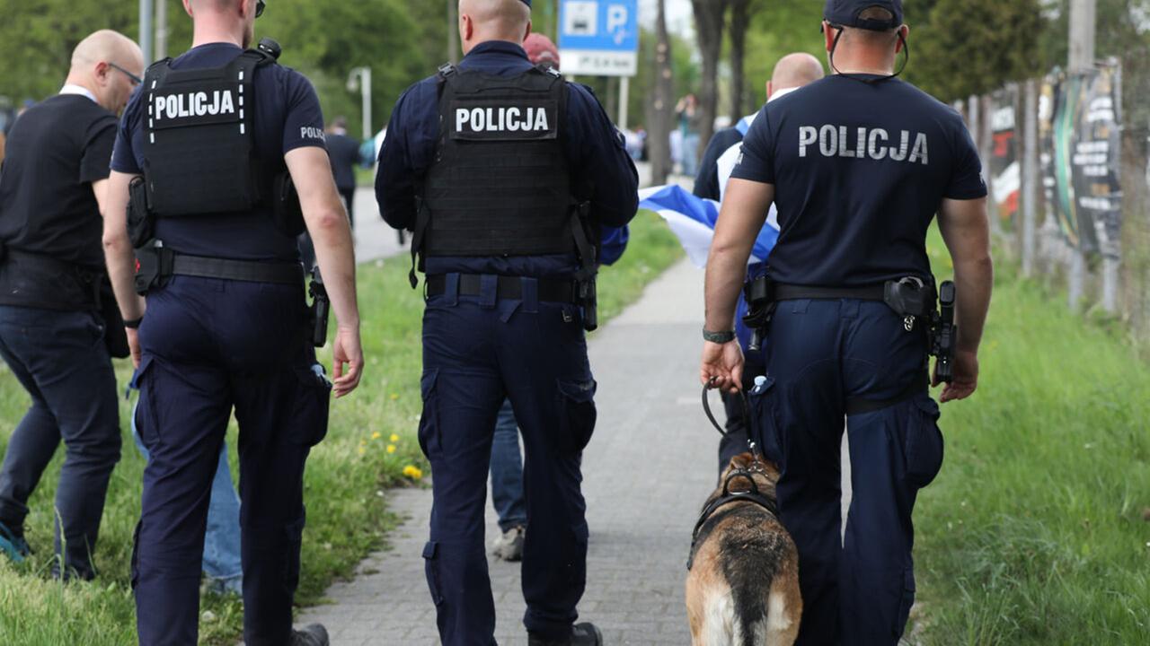 Berlin: Länderübergreifende Razzia: Polizei geht in Polen gegen vor allem in Berlin aktive mutmaüßiche Autodiebe vor