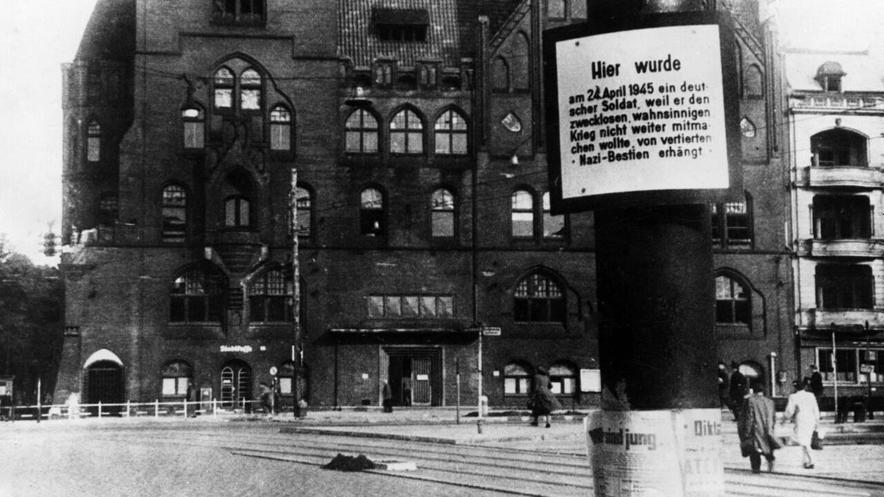 Brandenburg Berlin: Autor über das Kriegsende vor 80 Jahren: "Wenn man in Berlin lebt, ist der Zweite Weltkrieg auf Schritt und Tritt präsent"