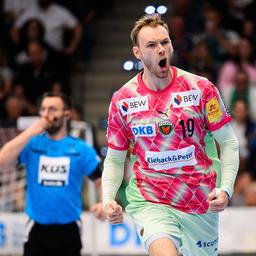 Mathias Gidsel von den Füchsen jubelt im Spiel gegen Göppingen (imago images/wolf-sportfoto)