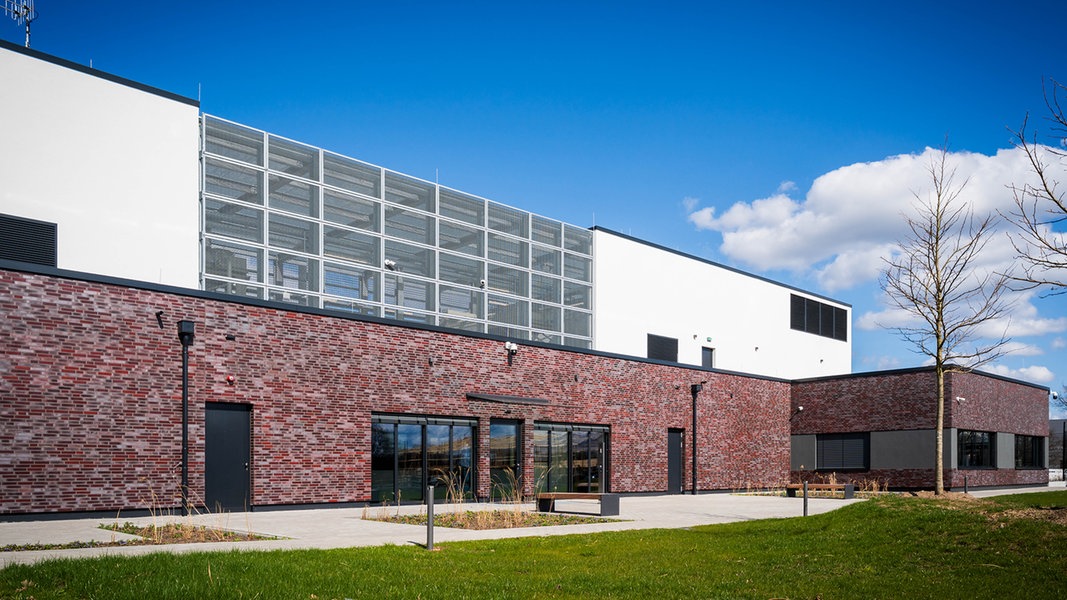 Neues Rechenzentrum in Rahlstedt feierlich eingeweiht | NDR.de - Nachrichten