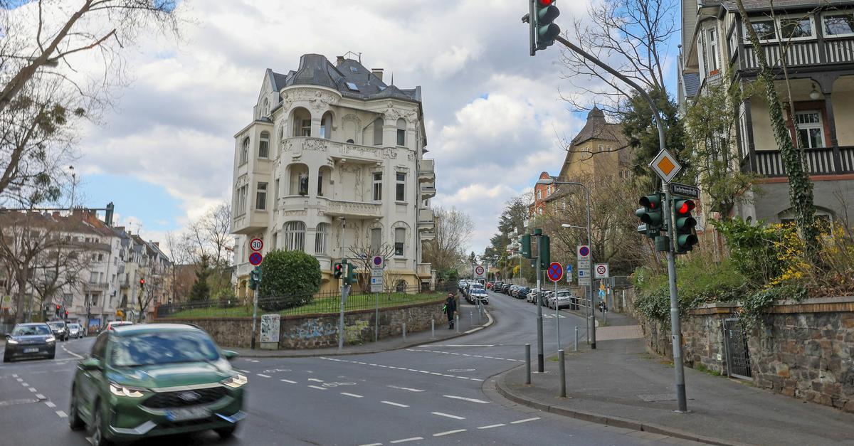 Warum die Baustelle in der Emser Straße in Wiesbaden nötig ist