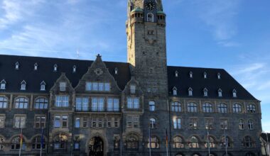 Linke/echt. Remscheid fordert mehr Defibrillatoren