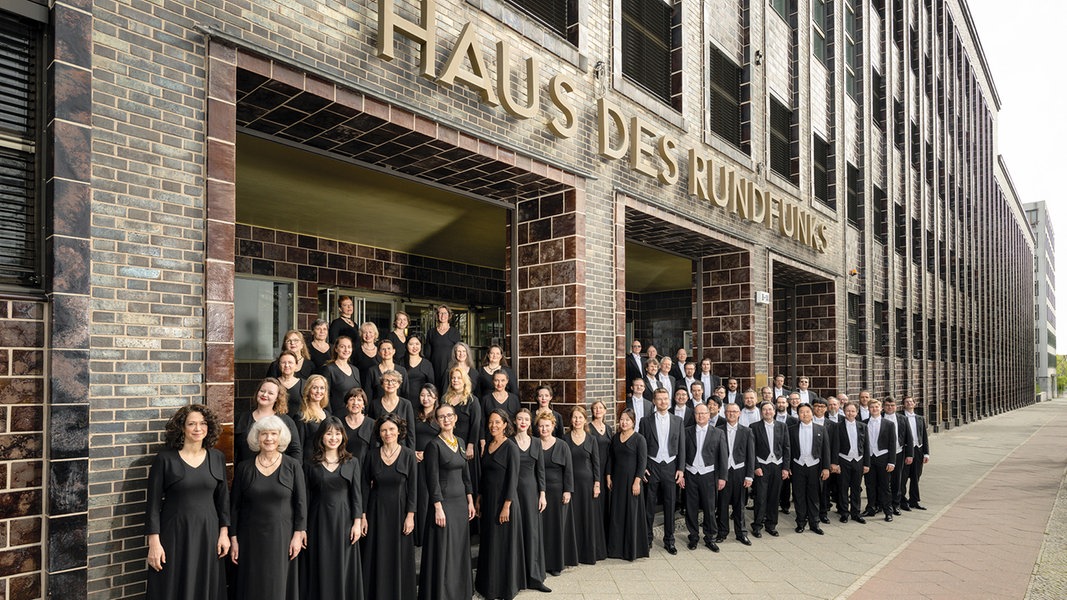 Eine bewegte Geschichte: 100 Jahre Rundfunkchor Berlin | NDR.de - Kultur - Sendungen