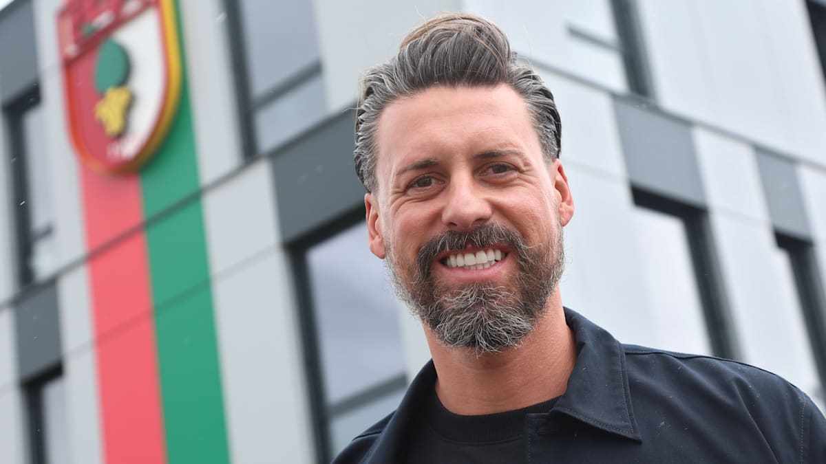 Sandro Wagner unterschreibt bei FC Augsburg und spricht vom „richtigen Schritt“