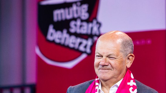 39. Deutscher Evangelischer Kirchentag - Tag 3 : Bundeskanzler Olaf Scholz in Halle 4 auf dem Messegelände in Hannover © picture alliance/Noah Wedel Foto: Noah Wedel