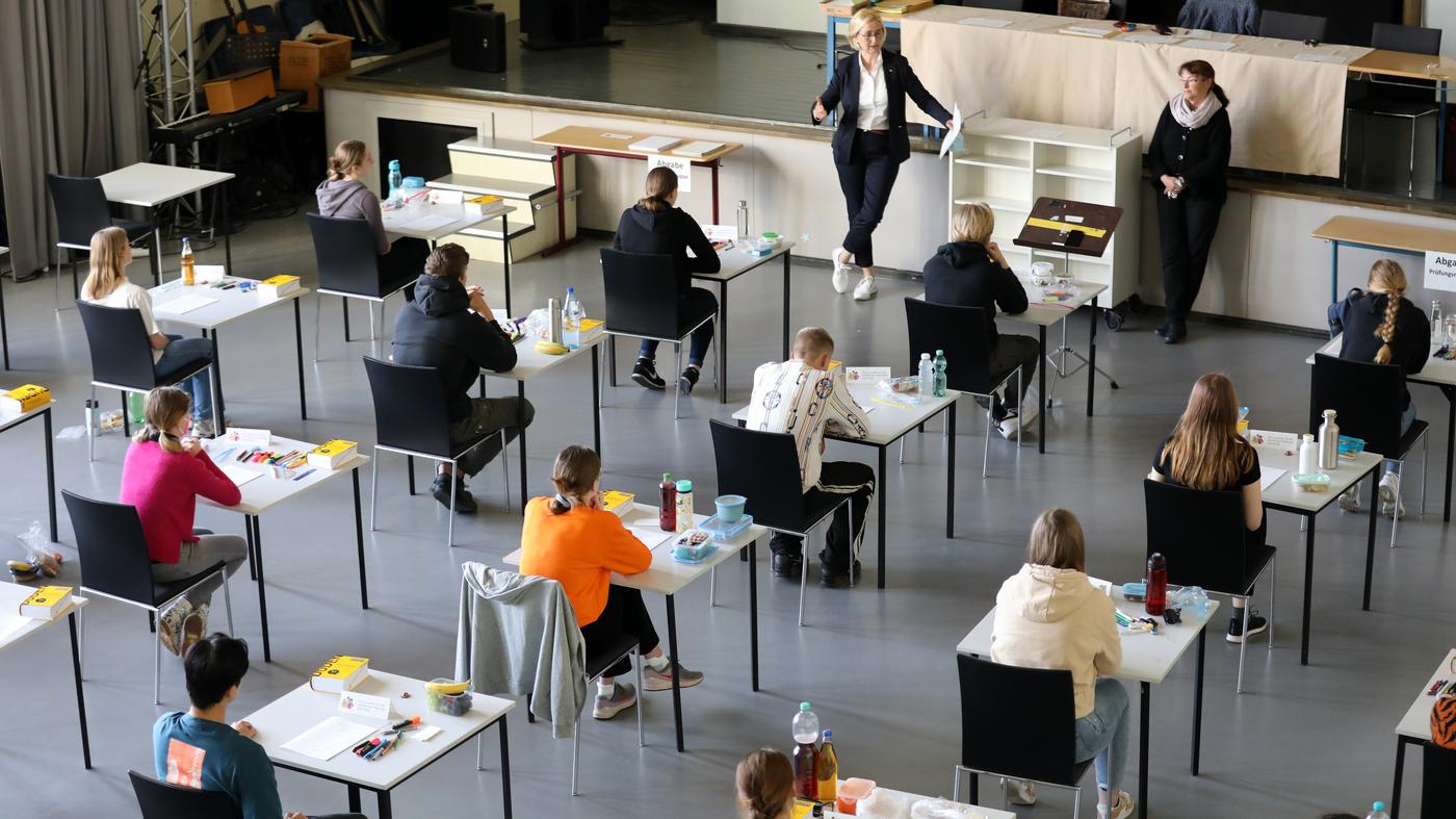 Lehrergewerkschaft streikt am Tag der Abschlussprüfungen