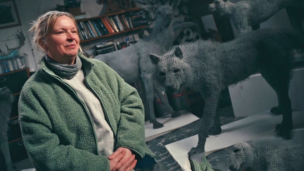 "Big Bad Wolf": Kendra Hastes fantastische Tierskulpturen in Büdelsdorf | NDR.de - Kultur - Kunst