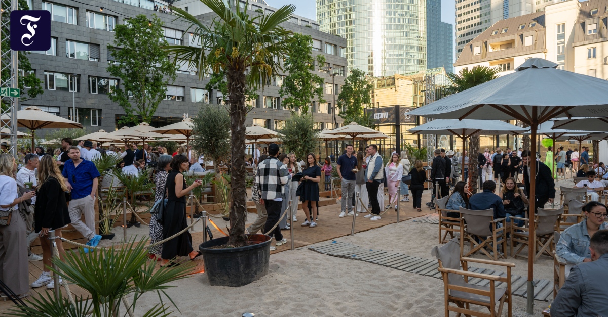 Gibson Beach Club im Bankenviertel eröffnet