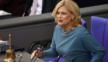 Klöckner will mehr Befugnisse für Bundestagspolizei