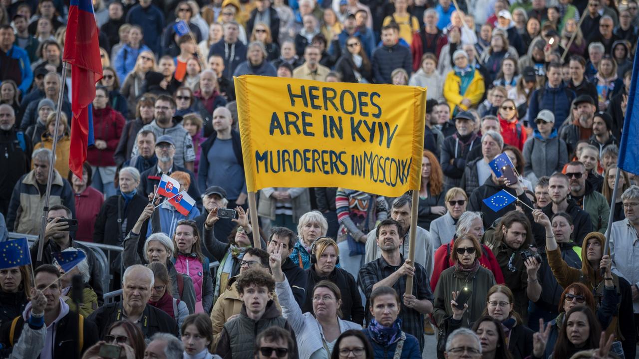 Protest gegen Moskau-Reise von slowakischem Regierungschef Fico